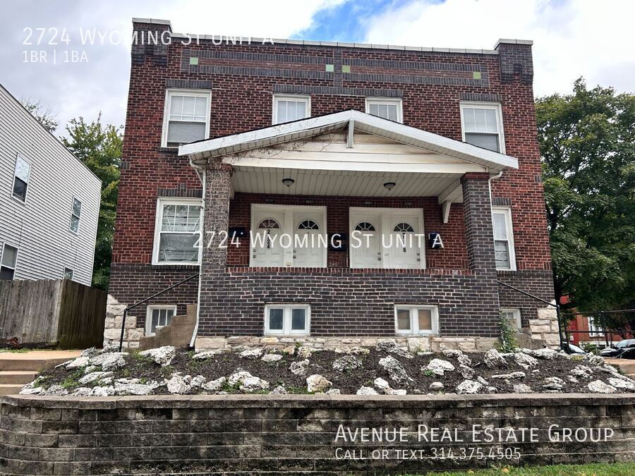 Primary Photo - Welcome to 2724A Wyoming St in Benton Park...