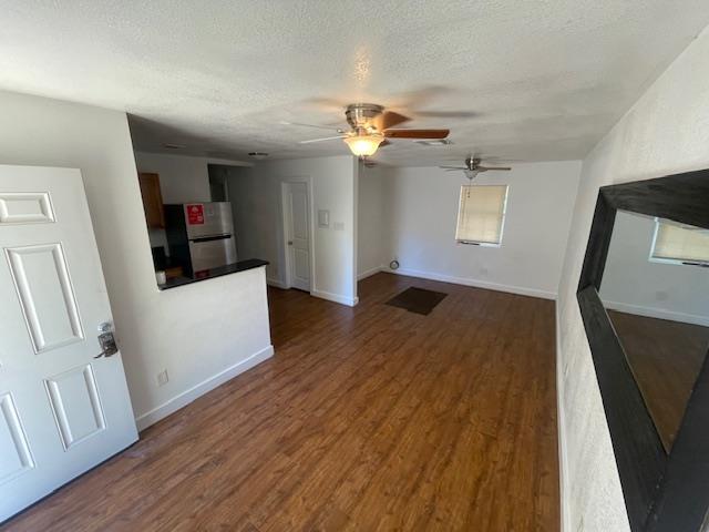 Foto del edificio - 1113 E 3rd St