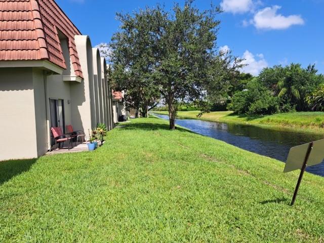 Building Photo - 11356 Royal Palm Blvd