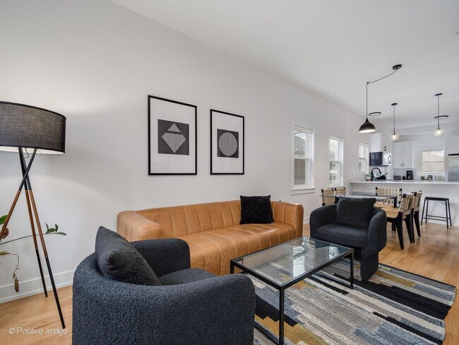 Foto del edificio - 2516 N Campbell Ave