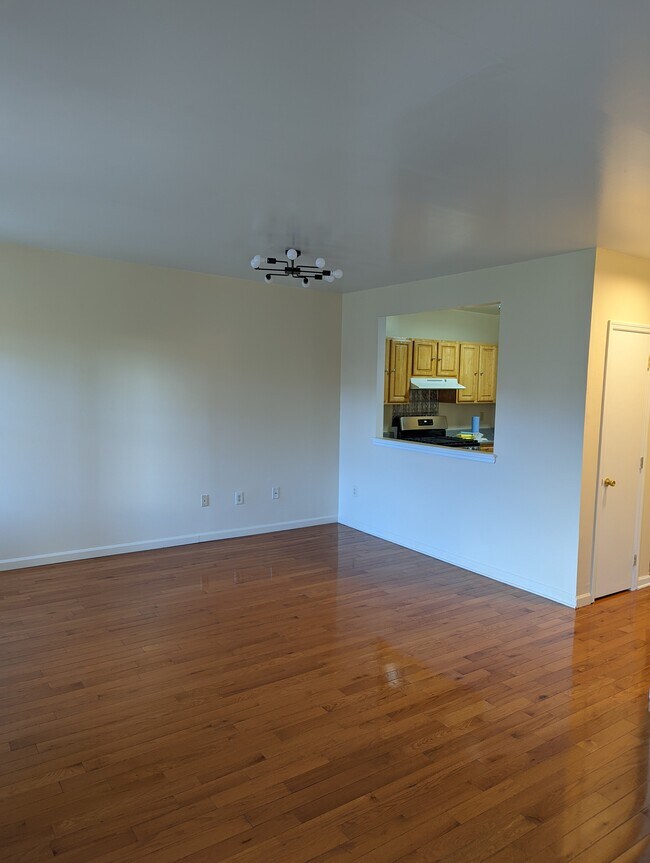 Living / Dining - 284 Thomas S Boyland St
