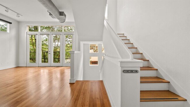 Foto del edificio - 2436 Bissonnet St