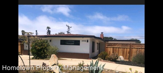 Building Photo - 3 br, 1.5 bath House - 1032 Bay Oaks Drive