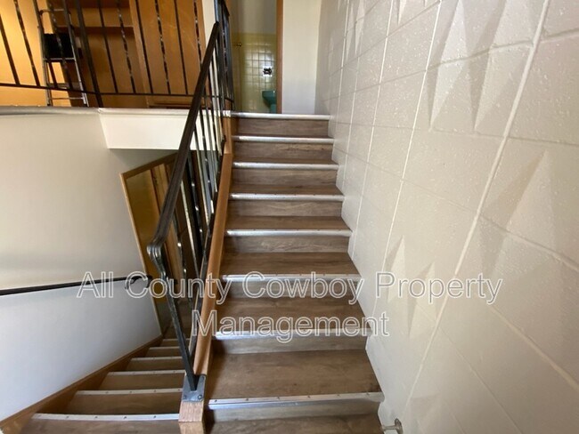 Foto del edificio - 1000 E Garfield St