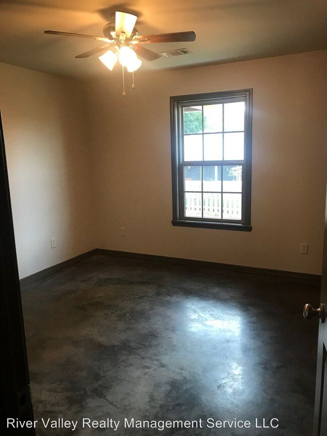 Foto del edificio - 51 W Center St