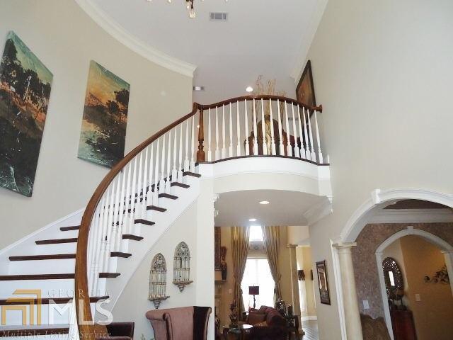 Foto del edificio - 124 Glen Eagle Way