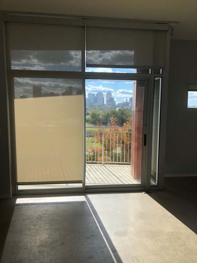 Building Photo - 2115 Yeaman Pl