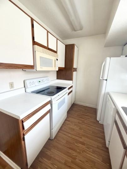 Foto del edificio - 728 W San Antonio St