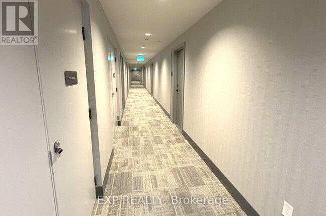 Photo du bâtiment - 20 All Nations Dr