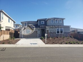 Building Photo - 8067 Grant Dr