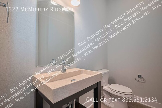 Foto del edificio - 1322 McMurtry Ridge Dr