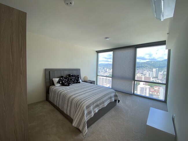 Foto del edificio - The Kapiolani Residence Fully Furnished 2 ...