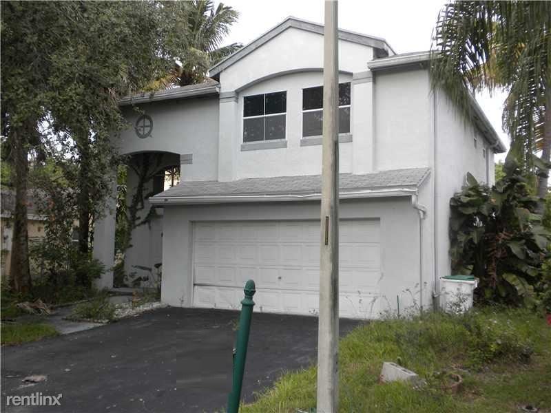 Primary Photo - 3 br, 2.5 bath House - 4852 NW 15th St