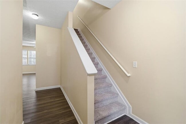 Building Photo - 2285 Baker Station Dr