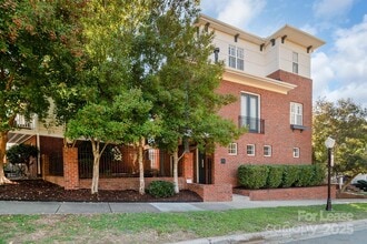 Building Photo - 5736 Burck Dr NW