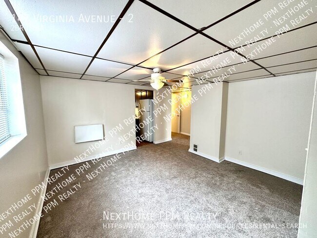 Foto del edificio - 2 bedroom 2nd floor duplex with laundry in...