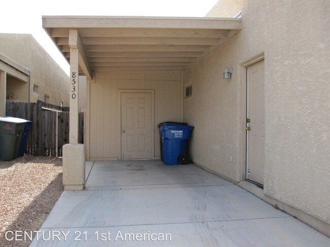 Building Photo - 8530 E Seabury Ct