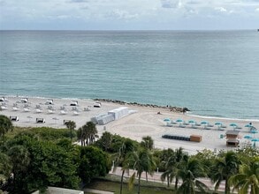 Building Photo - 2899 Collins Ave