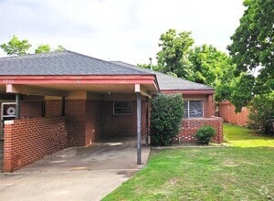 Building Photo - 6603 NW 30th Terrace