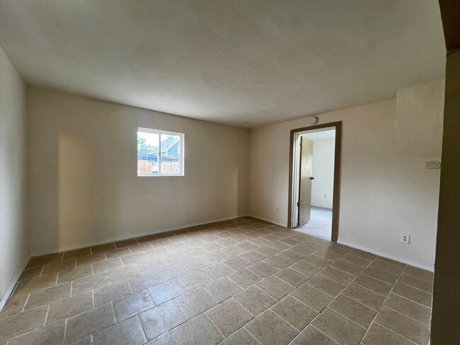 Foto del edificio - 614 N 4th Ave