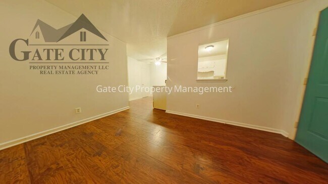 Foto del edificio - 5661 Hornaday Rd