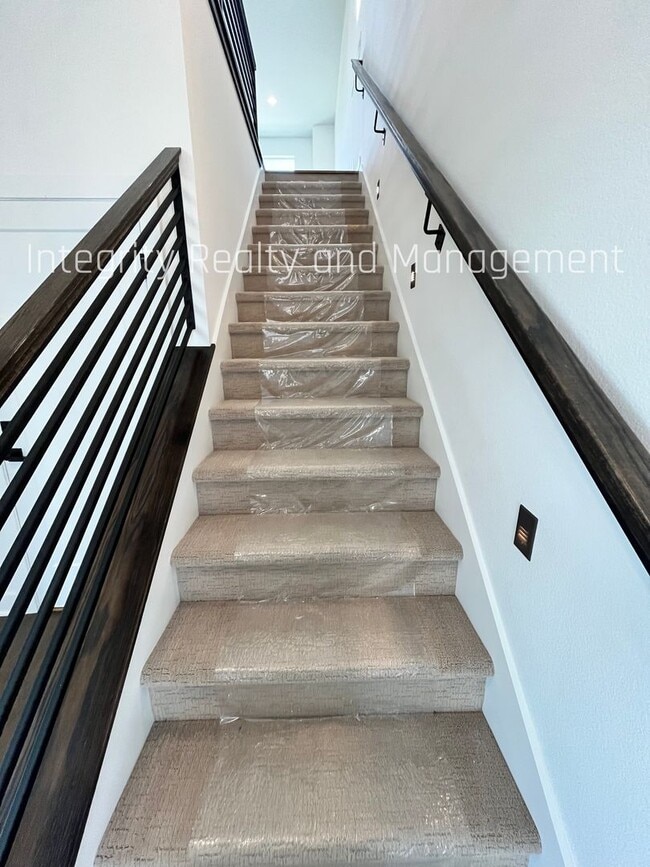 Building Photo - 10976 E Geddes Pl