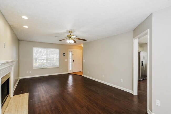 Building Photo - 106 Edgewater Pl