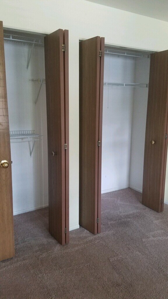 Foto del edificio - 2869 Meadow Ln