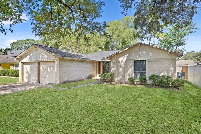 Photo - 13923 Ludgate Pass Apartment