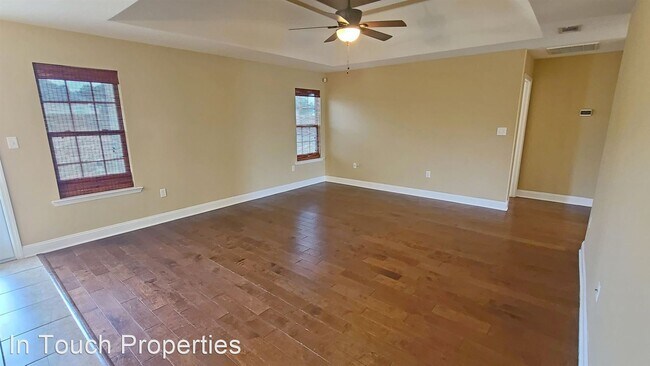 Building Photo - 3 br, 2 bath House - 85 Mill Pond Place
