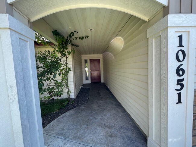 Foto del edificio - 10651 Gossamer St