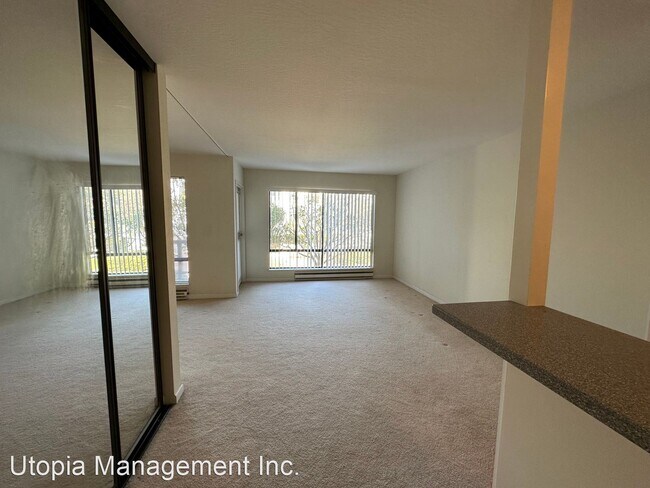 Foto del edificio - Studio, 1 bath House - 8 Admiral Drive #341