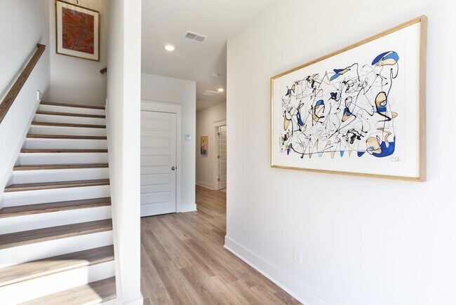 Foto del edificio - 1515 Martel St