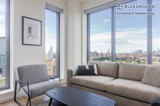 Building Photo - 545 Vanderbilt Ave