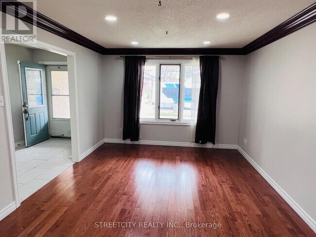 Building Photo - 1279 Aldersbrook Rd