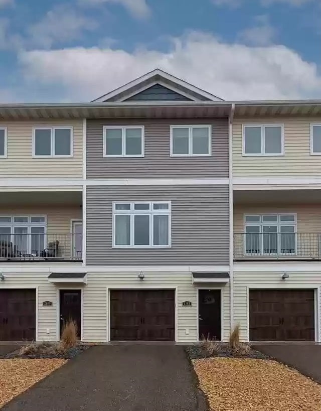 2167 Rolling Green Ln, North Mankato, MN 56003 Townhome Rentals in