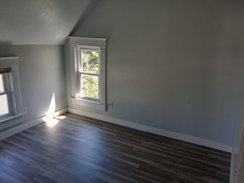 Foto del edificio - 1324 11th Ave SE