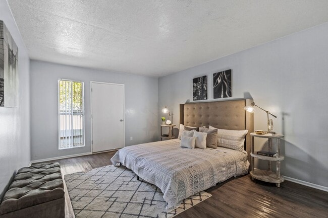 Interior Photo - French Quarter Apartments