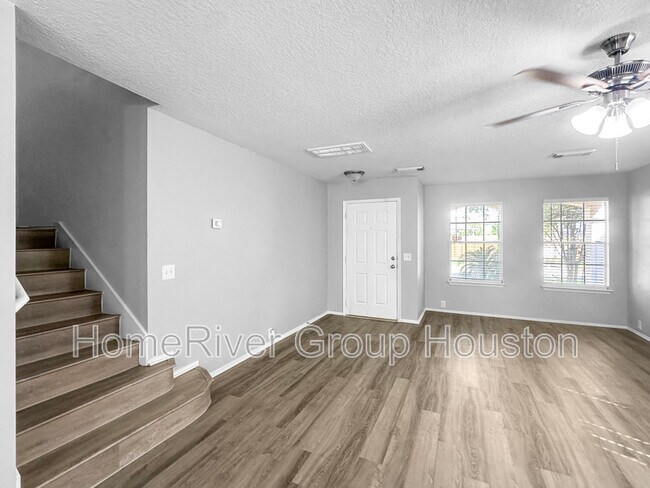 Foto del edificio - 19227 Indian Stone Ln