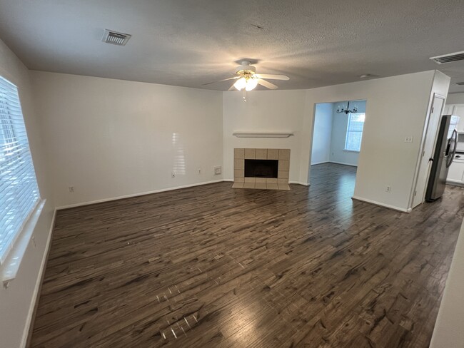 Living Room - 28902 Waltham St