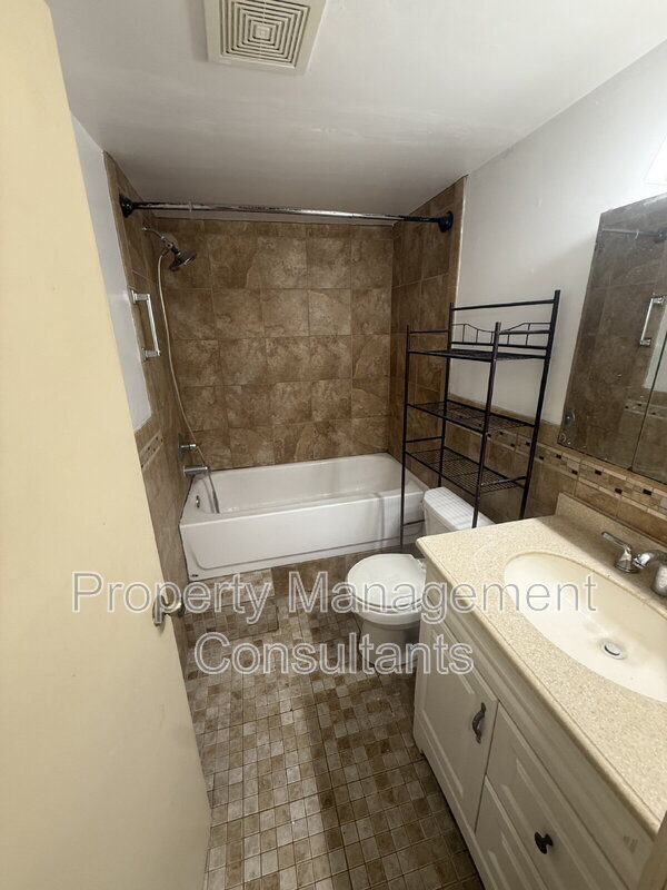 Foto del edificio - 2804 E 18th Ave