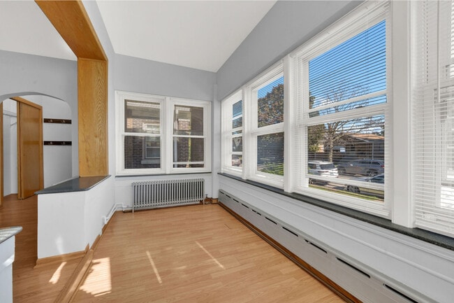 Building Photo - 6238 S Massasoit Ave