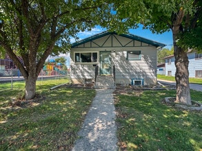 Building Photo - 309 23rd St S