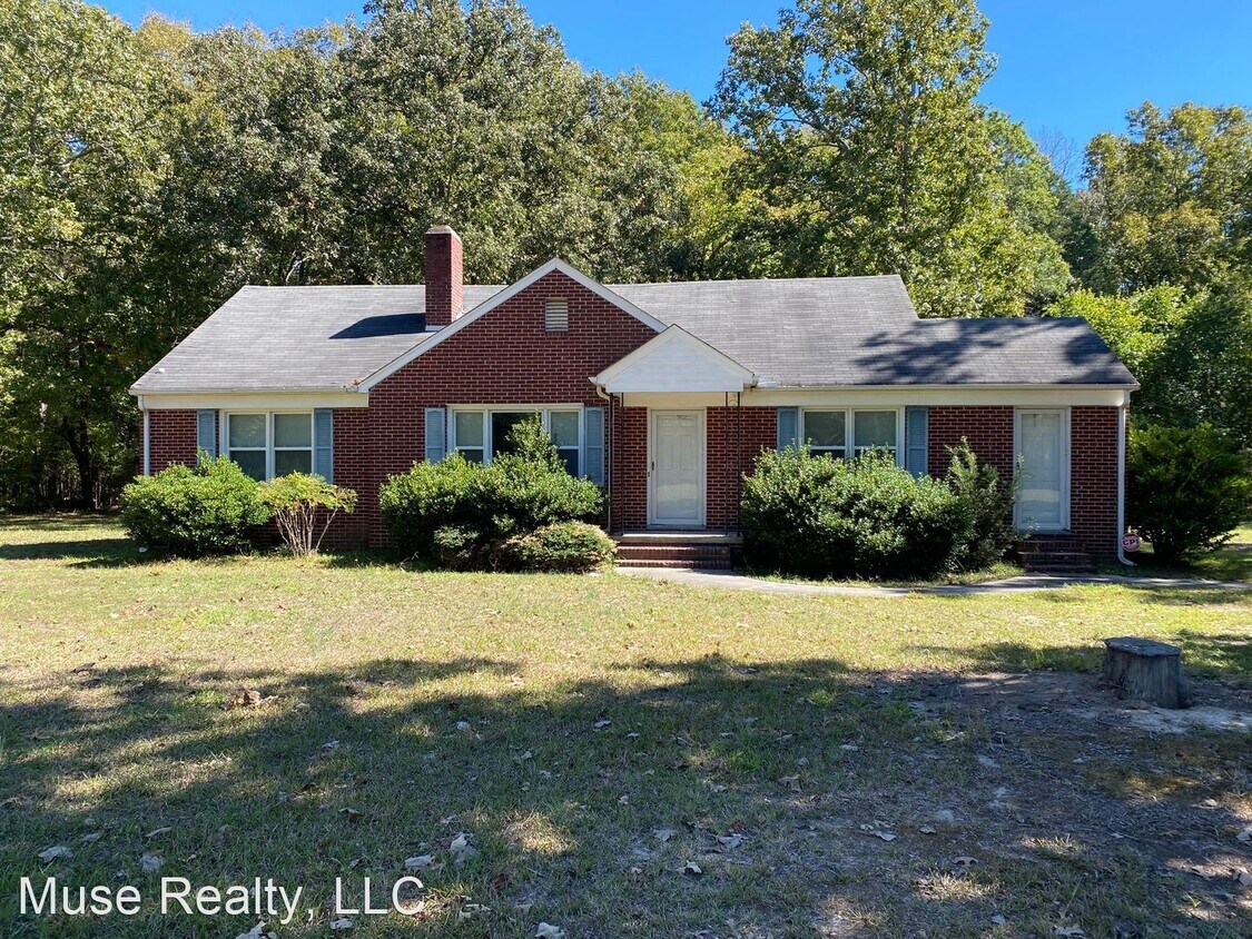 1748 Saluda Rd, Chester, SC 29706 House Rental in Chester, SC