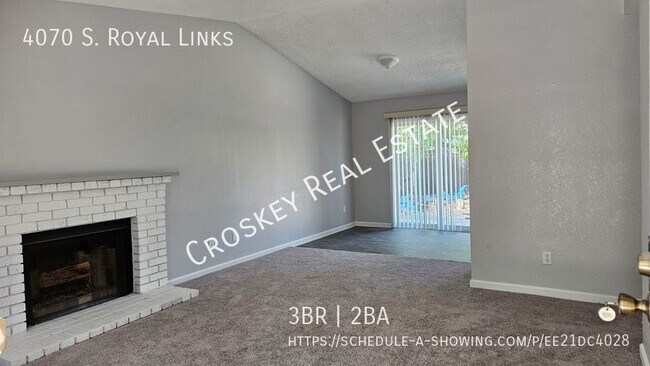 Building Photo - Coming soon! Updated home, private backyar...