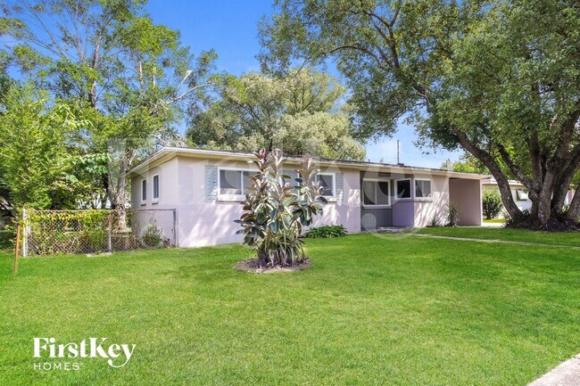 Foto del edificio - 607 Faber Dr