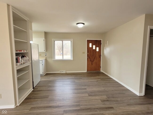 Building Photo - 1130 Tuck a Way Ridge Dr