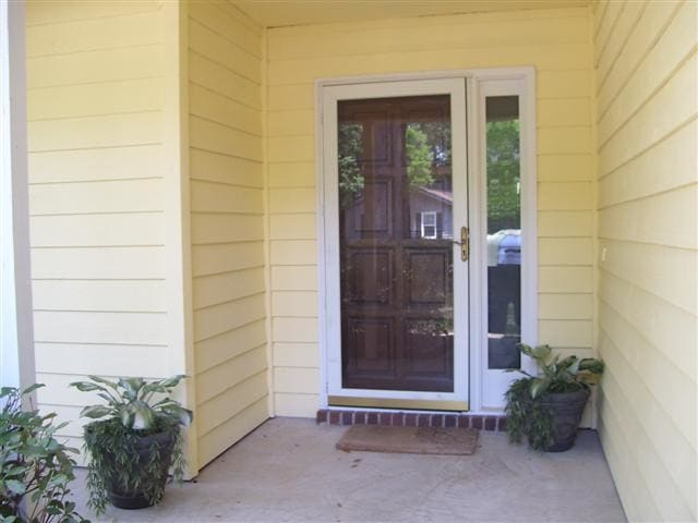 Building Photo - 111 S Nicholson Cir