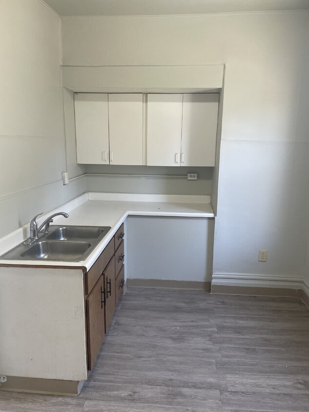 Primary Photo - Charming 1-Bedroom in Dravosburg