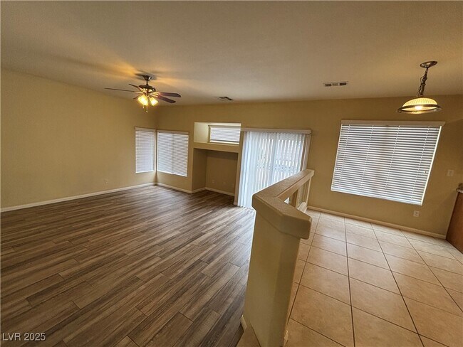Foto del edificio - 10961 Fintry Hills St